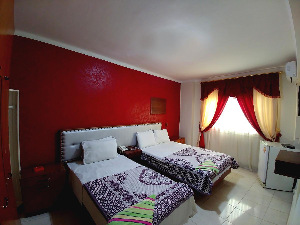 Sun Hostel Kairó Kültér fotó
